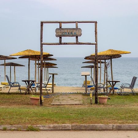 Studios Orama Nea Vrasna Luaran gambar